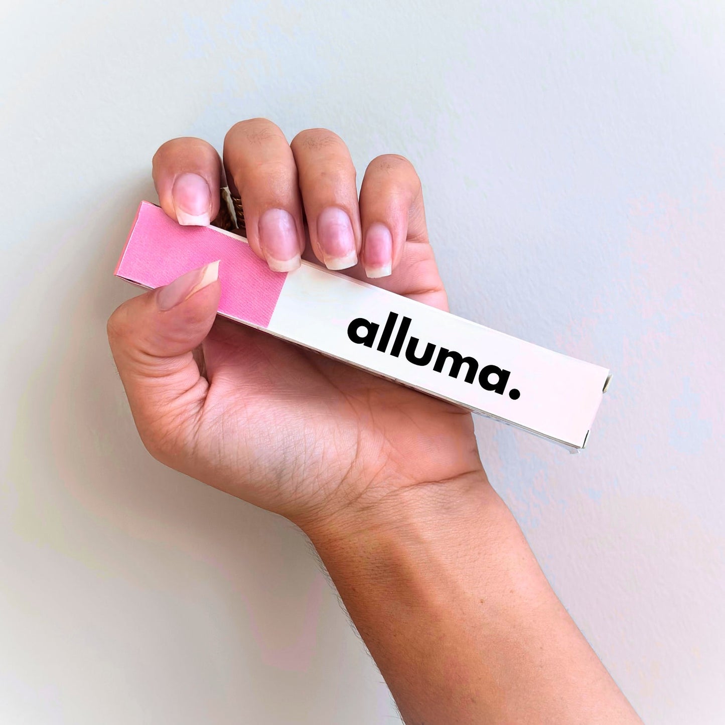 alluma. | Sérum de Croissance des Ongles (1 Acheté = 1 OFFERT)
